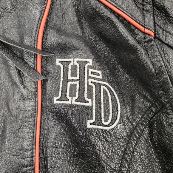 Genuine H-D Ladies Leather Riding Jacket - Picture 2 of 5